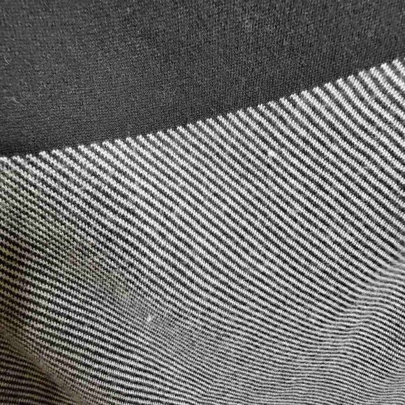 White House Black Market Wrap Stripe Fringe Ruana Black Gray Medium Large - Picture 9 of 16